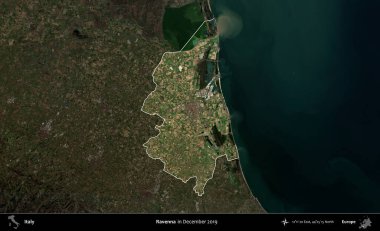 Ravenna. İtalya 'nın idari alanı, Aralık 2019' da çekilen Kopernik Nöbetçi karolarından oluşan koyu renkli bir uydu görüntüsü üzerine vurgulandı ve özetlendi.