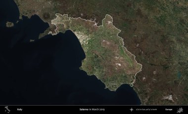 Salerno 'da. İtalya 'nın idari alanı, Mart 2019' da çekilen Kopernik Nöbetçi karolarından oluşan koyu renkli bir uydu görüntüsü üzerine vurgulandı ve özetlendi.