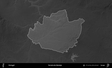 Ferreira Alentejo 'yu yap. Portekiz 'in idari alanı koyu gri tonlu yükselme haritasına vurgulanmış ve özetlenmiştir