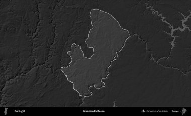 Miranda Douro 'yu yap. Portekiz 'in idari alanı koyu gri tonlu yükselme haritasına vurgulanmış ve özetlenmiştir