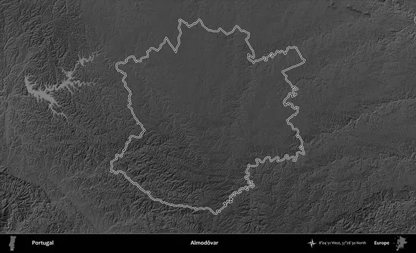 Almodovar. Portekiz 'in idari alanı bir gri ölçekli yükselme haritasında belirtilmiştir