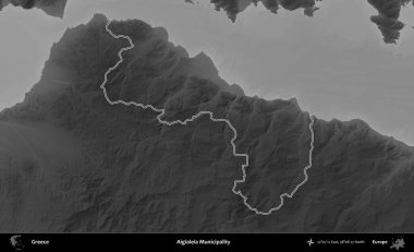 Aigialeia Belediyesi. Yunanistan 'ın idari bölgesi gri ölçekli bir yükselme haritasında özetlendi