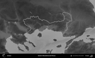 Doğu Makedonya ve Trakya. Yunanistan 'ın idari bölgesi gri ölçekli bir yükselme haritasında özetlendi