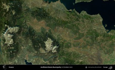 Amfikleia-Elateia Belediyesi. Ekim 2022 'de çekilen Global Mozaik Sentinel-2 karolarından oluşan bir uydu görüntüsü üzerine Yunanistan' ın idari alanı