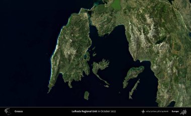 Lefkada Bölgesel Birimi. Ekim 2022 'de çekilen Global Mozaik Sentinel-2 karolarından oluşan bir uydu görüntüsü üzerine Yunanistan' ın idari alanı
