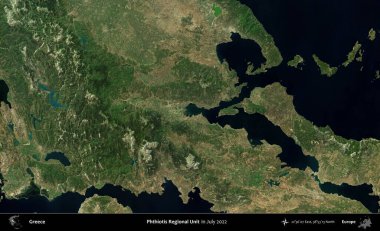 Phthiotis Bölgesel Birimi. Temmuz 2022 'de çekilen Global Mozaik Sentinel-2 karolarından oluşan uydu görüntüsü üzerine Yunanistan' ın idari bölgesi