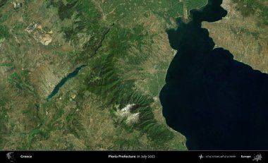 Pieria Bölgesi. Temmuz 2022 'de çekilen Global Mozaik Sentinel-2 karolarından oluşan uydu görüntüsü üzerine Yunanistan' ın idari bölgesi