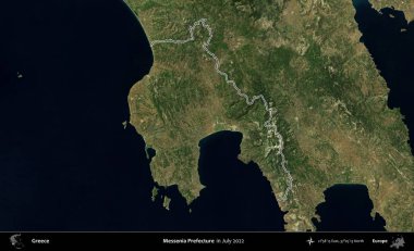 Messenia Bölgesi. Yunanistan 'ın idari alanı, Temmuz 2022' de çekilen Global Mozaik Sentinel-2 karolarından oluşan bir uydu görüntüsüyle özetlendi