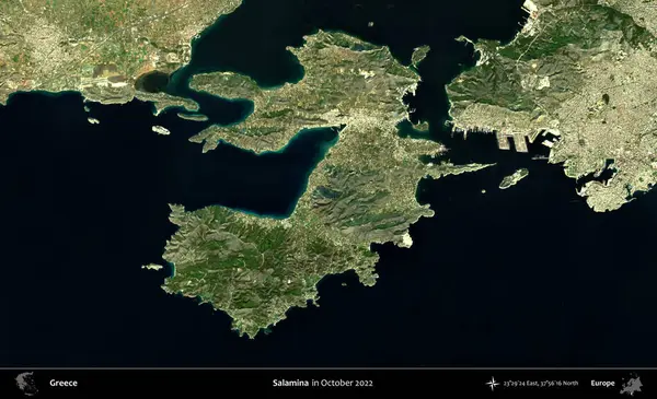 Salamina. Ekim 2022 'de çekilen Global Mozaik Sentinel-2 karolarından oluşan bir uydu görüntüsü üzerine Yunanistan' ın idari alanı