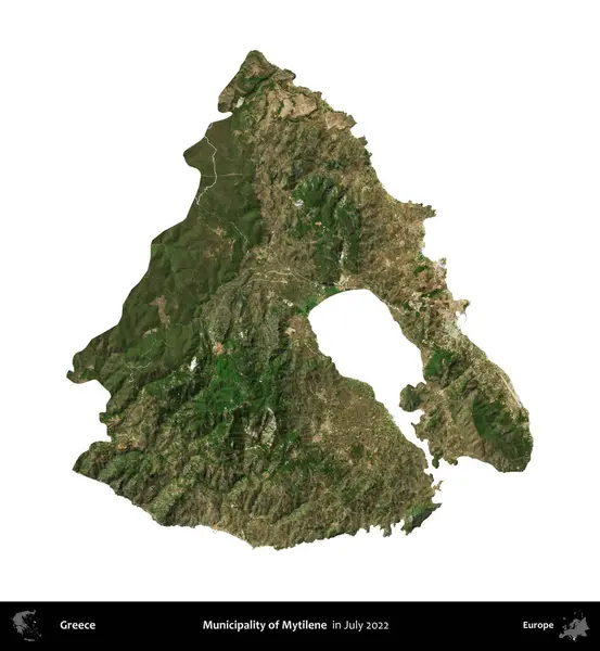 Mytilene Belediyesi. Yunanistan idari bölgesi, Temmuz 2022 'de çekilen Global Mozaik Sentinel-2 karolarından oluşan bir uydu görüntüsü üzerinde beyaza izole edildi