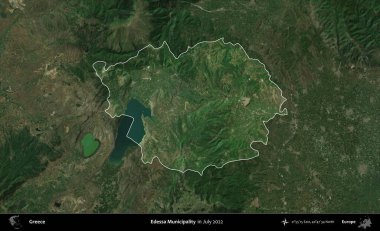 Edessa Belediyesi. Yunanistan 'ın idari alanı, Temmuz 2022' de çekilen Global Mozaik Sentinel-2 karolarından oluşan koyu renkli bir uydu görüntüsü üzerinde vurgulandı ve özetlendi