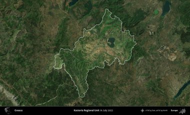 Kastoria Bölgesel Birimi. Yunanistan 'ın idari alanı, Temmuz 2022' de çekilen Global Mozaik Sentinel-2 karolarından oluşan koyu renkli bir uydu görüntüsü üzerinde vurgulandı ve özetlendi
