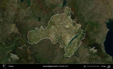 Kozani Bölgesel Birimi. Yunanistan 'ın idari alanı, Ekim 2022' de çekilen Global Mozaik Sentinel-2 karolarından oluşan koyu renkli bir uydu görüntüsü üzerinde vurgulandı ve özetlendi