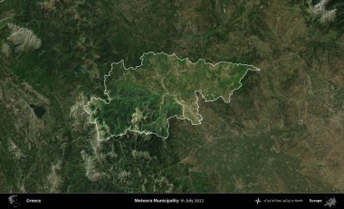 Meteora Belediyesi. Yunanistan 'ın idari alanı, Temmuz 2022' de çekilen Global Mozaik Sentinel-2 karolarından oluşan koyu renkli bir uydu görüntüsü üzerinde vurgulandı ve özetlendi