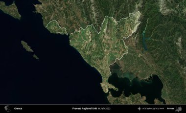 Preveza Bölgesel Birimi. Yunanistan 'ın idari alanı, Temmuz 2022' de çekilen Global Mozaik Sentinel-2 karolarından oluşan koyu renkli bir uydu görüntüsü üzerinde vurgulandı ve özetlendi