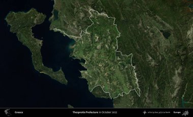 Thesprotia Bölgesi. Yunanistan 'ın idari alanı, Ekim 2022' de çekilen Global Mozaik Sentinel-2 karolarından oluşan koyu renkli bir uydu görüntüsü üzerinde vurgulandı ve özetlendi