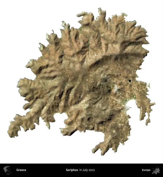 Seriphos. Yunanistan idari bölgesi, Temmuz 2022 'de çekilen Global Mozaik Sentinel-2 karolarından oluşan bir uydu görüntüsü üzerinde beyaza izole edildi