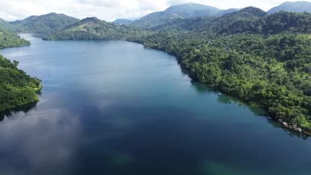 Blick Auf Den Danao See Und Wolken Auf Den Philippinen — Stockvideo