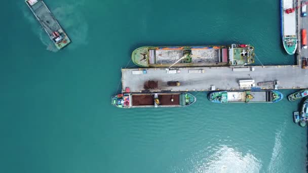 Carico Una Nave Con Container Porto Trasporto Merci Mare Carico — Video Stock