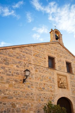 Murcia 'da Pasos de Santiago adında eski ve güzel bir inziva yeri.