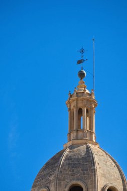 Murcia Katedrali 'nin etkileyici çan kulesi.