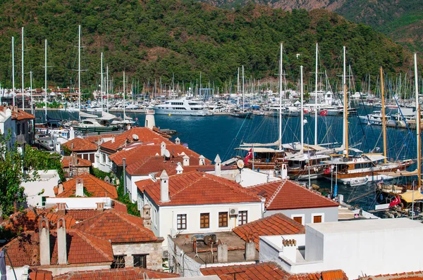Blick Auf Den Yachthafen Der Stadt Marmaris Trkiye — Stockfoto