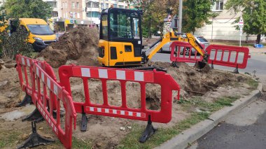 Şehirdeki yol yapım işleri..