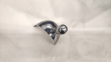 Granüle Şeker Yığını İçinde Paslanmaz Çelik Kepçe