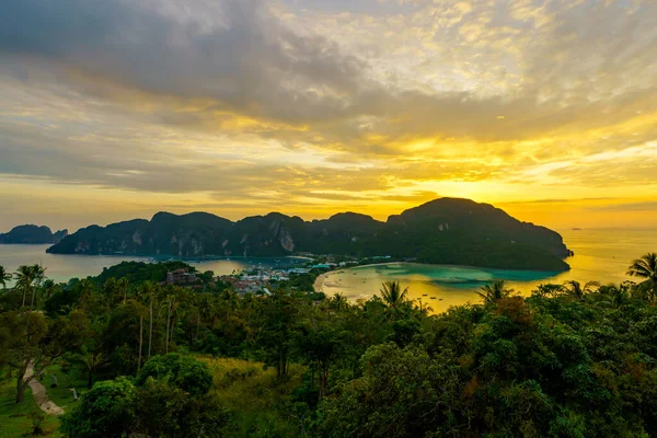 Aussichtspunkt Der Insel Phi Phi Bei Sonnenuntergang Provinz Krabi Thailand — Stockfoto