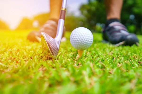 Golf Ball Green Grass Ready Struck Golf Course — Stock Photo, Image