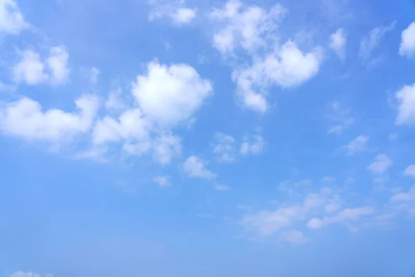 Błękitne Niebo Chmurami Natura Tle Obraz Stockowy