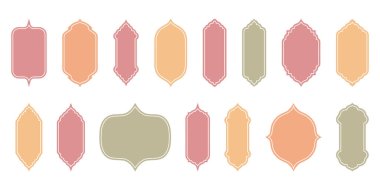 İslami pencere düz renk ve çizgi şekli koleksiyonu. Pastel nötr, boho renkleri. Arapça, Müslüman mimari çerçevesi. Geleneksel, doğulu tasarım