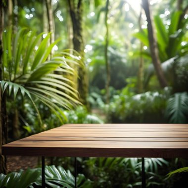 Orman Kaçışı: Bereketli Yapraklar ve Tahta Tahtaların Keşfi