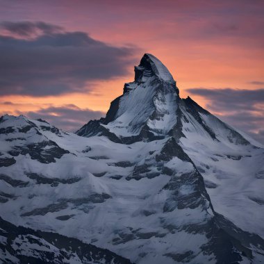 Alacakaranlık Parıltısı Altın Saat Büyüsü