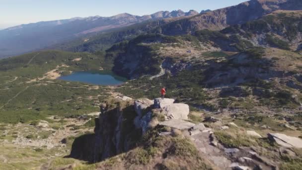 Повітряний Дрон Панорамний Вид Сім Рильських Озер Болгарії День Відпочинку — стокове відео