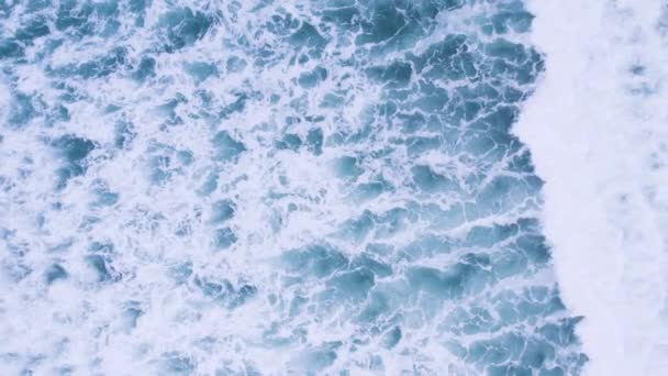 Rozprysk Fale Rozbicie Powierzchni Wody Morskiej Tekstury Lanscape Charakter Wysokiej — Wideo stockowe