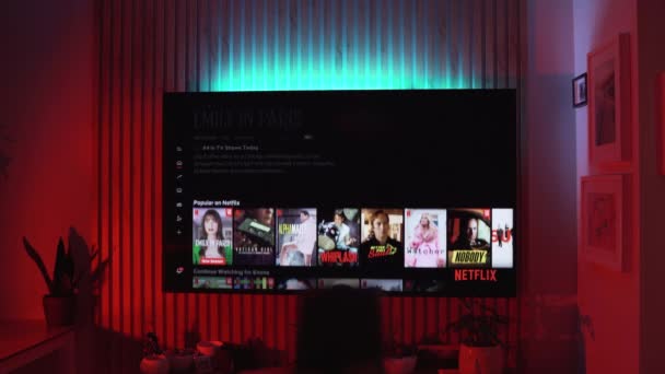 Sofia Bulgaria 2023 Netflix Big Home Cinema Conception High Quality — Stok video