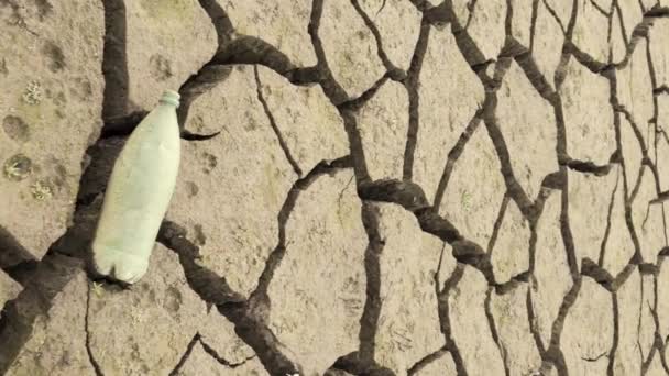 Vertical Video Dry Dirt Dam Caused Global Warming Cracked Land — Stockvideo
