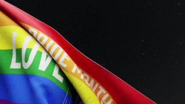 Aşk sözcüğü LGBTQ bayrağında belirgin bir şekilde görünür, Gurur Ayı 'ndaki birlikteliği ve birlikteliği sembolize eder. LGBT 'nin gurur ve çeşitliliğini kutlamak için mükemmel.