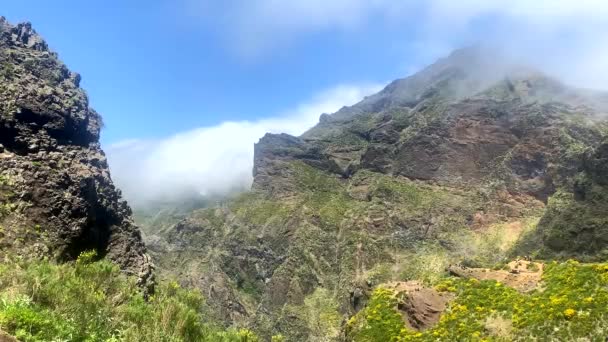 Madeiras Lenyűgöző Látványa Kiemelkedő Csúcsok Pico Arieiro Pico Ruivo Díszített — Stock videók