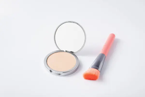 Beautiful Eyeshadow Palette Makeup Brush Lie Table Top View Makeup — Stock Photo, Image