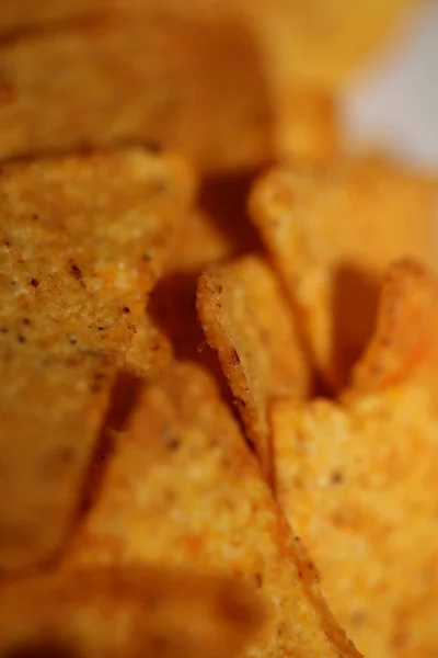 Domácí Tortilla Kořeněné Chipsy Plochého Chleba Pečené Troubě Zblízka Makro — Stock fotografie