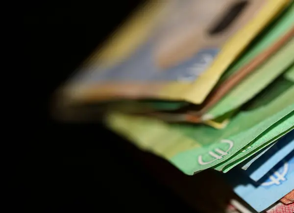 Банкноты Евро Закрывают Деньги Выборочными Покупками Бизнес Финансирования Концепции Платить — стоковое фото
