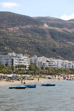 Arnavutluk 'un Vlora kenti, 2 Eylül Pazar günü, Arnavutluk' un Vlora Arnavutluk şehir merkezinde çok sayıda alternatif isimle bilinen ikinci büyük liman kenti Arnavut usullerinin ikinci büyük liman kenti oldu.