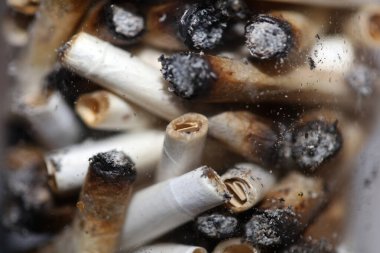 Birçok sigara tiryakisi şeffaf cam makro tüyo tıbbi kenevir Girit süper limon sisi yakın arkaplan ve duvar kağıtları süper kaliteli hazır stok fotoğrafçılık baskıları