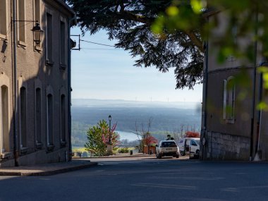 Loire Vadisi, eski Sancerre şehrinde yer alan, güneşli bir bahar günü, Burgundy, Fransa