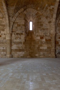 Castello Maniace, Syracuse, Sicilya, İtalya 'da küçük bir pencere..