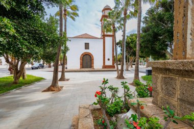 Antigua Meydanı Parkı 'ndaki Iglesia de Nuestra Senora de Antigua Kilisesi, Fuerteventura, Kanarya Adaları