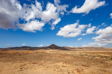 Kanarya Adaları 'ndaki Fuerteventura Adası' nın güneybatısındaki ülke.