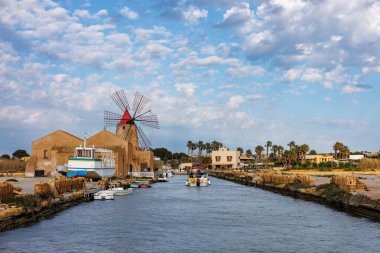 Saline Della Laguna, Marsala, Sicilya, İtalya yakınlarında.